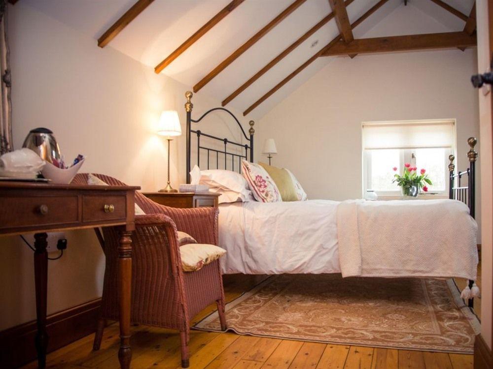 Owl Barn At The Gardens Villa Lissington Bagian luar foto